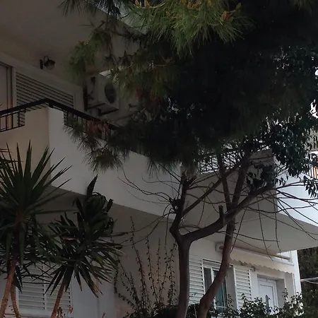 Apartahotel Kontessa &